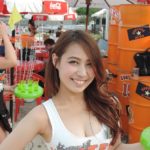 HOOTERS　フーターズガール